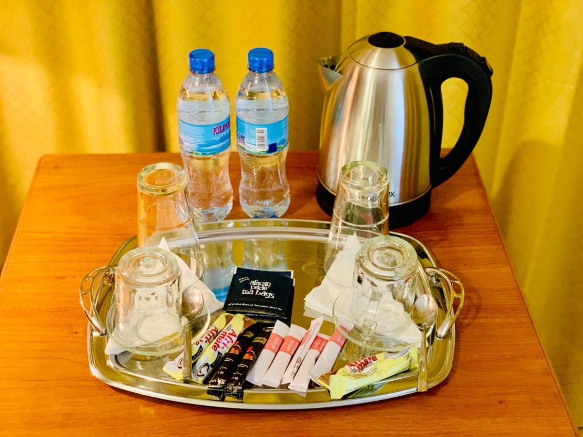 Leyshof Hotel 음완자 외부 사진