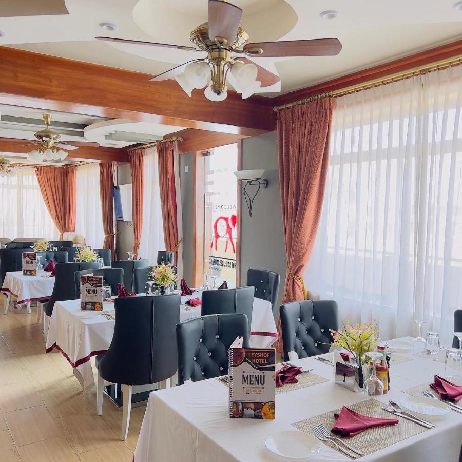 Leyshof Hotel 음완자 외부 사진